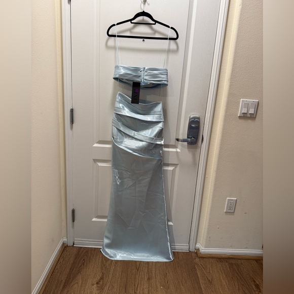 LEXI  ARIANA Set GLACIER Strapless Bandeau & Maxi Skirt Two Piece Set size S NWT - Picture 8 of 9